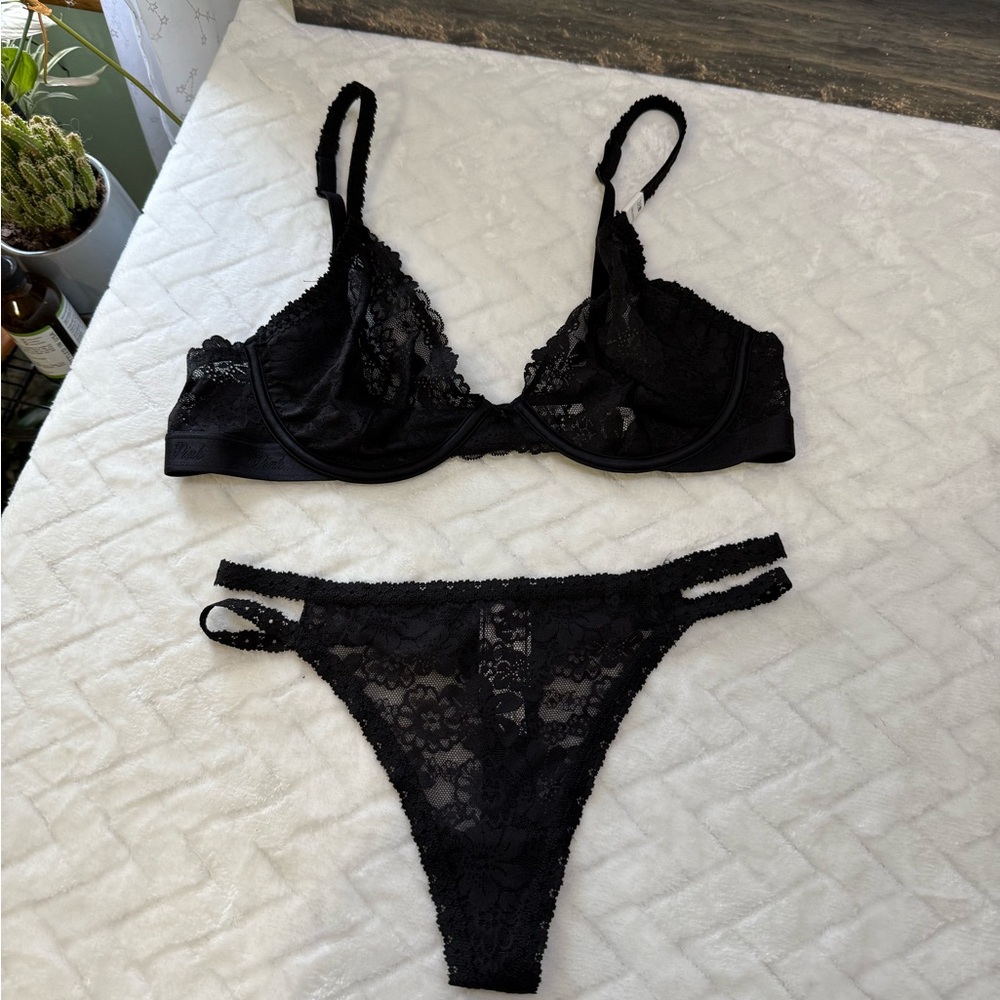 Nwt $47 Victorias Secret Pink Wink Unlined Plunge Bra Strappy Thong Black 38B M